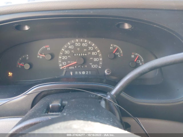 2001 FORD ECONOLINE WAGON XL/XLT VIN: 1FBSS31L21HB39339