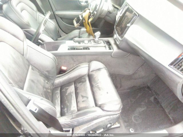 YV1A22VMXM1164873 Volvo V90 R-design