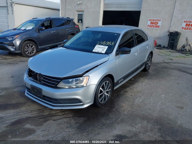 3VWD67AJ9GM258988 Volkswagen Jetta Sedan 1.4t Se