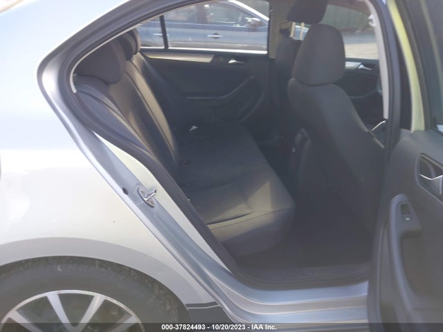 3VWD67AJ9GM258988 Volkswagen Jetta Sedan 1.4t Se