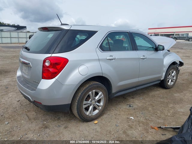 Chevrolet EQUINOX LS 2015 2GNALAEK4F1100294 Image 4