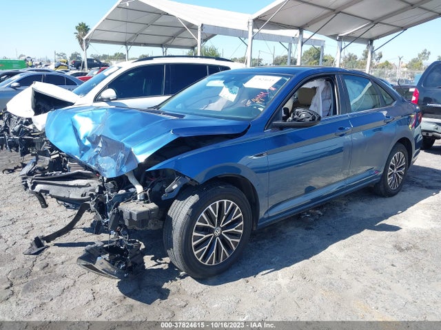 3VWEB7BU8KM235865 Volkswagen JETTA SEL