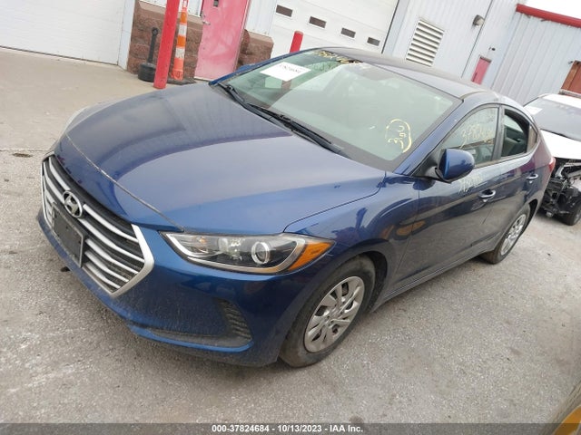 Hyundai ELANTRA SE 2018 5NPD74LF1JH295750 Image 2