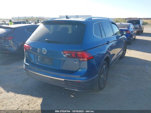 2018 VOLKSWAGEN TIGUAN 2.0T SE/2.0T SEL VIN: 3VV3B7AX5JM034320