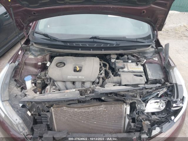 3KPFK4A72JE211197 KIA FORTE LX