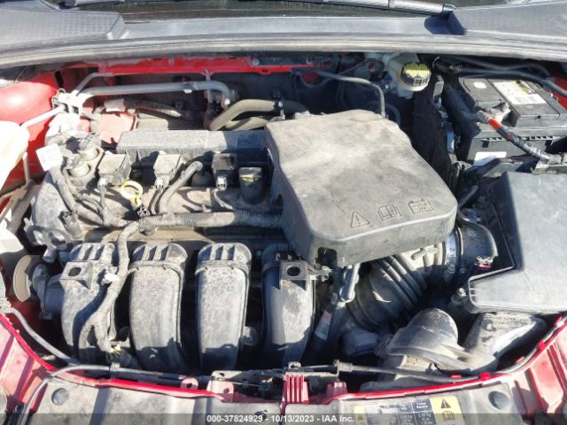 1FADP3K25GL391271 Ford FOCUS SE