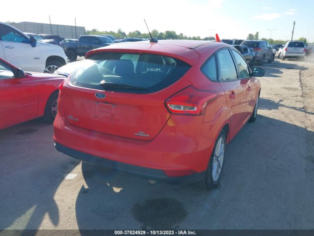 1FADP3K25GL391271 Ford FOCUS SE