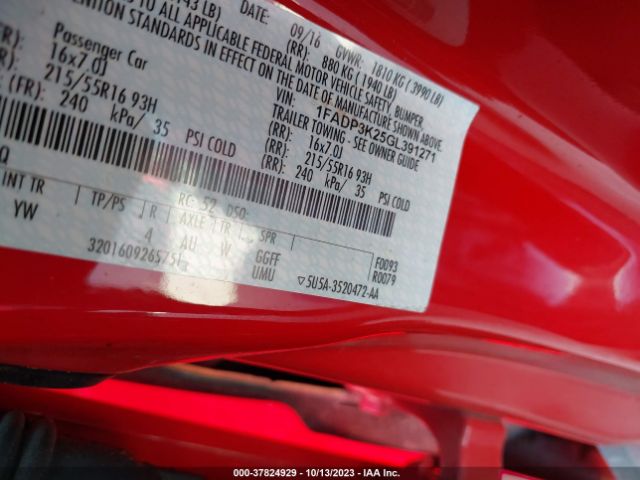 1FADP3K25GL391271 Ford FOCUS SE