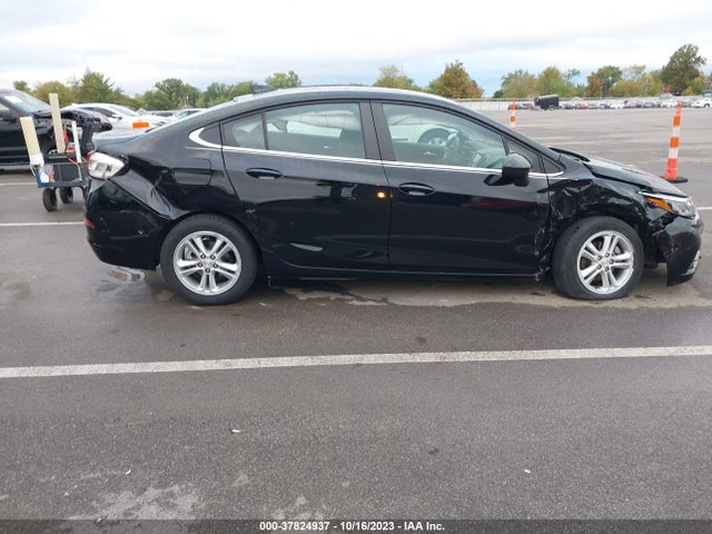 Chevrolet CRUZE LT 2018 1G1BE5SM9J7109498 Image 14