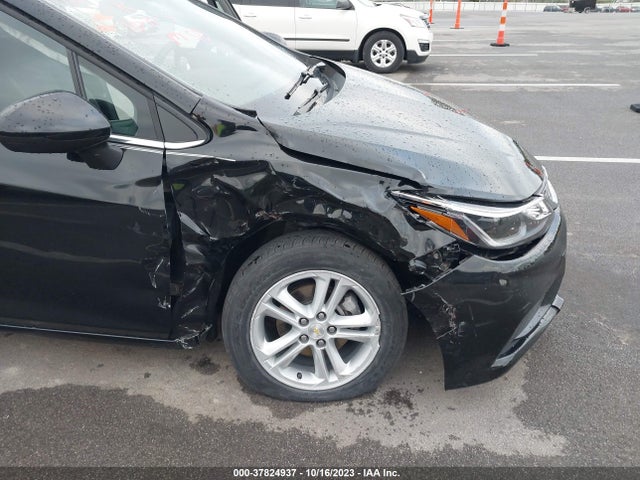 Chevrolet CRUZE LT 2018 1G1BE5SM9J7109498 Image 6