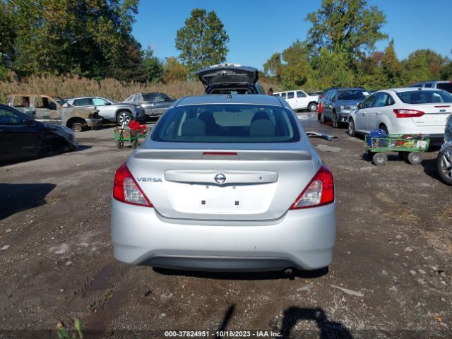 3N1CN7AP7KL833922 Nissan Versa Sedan S Plus