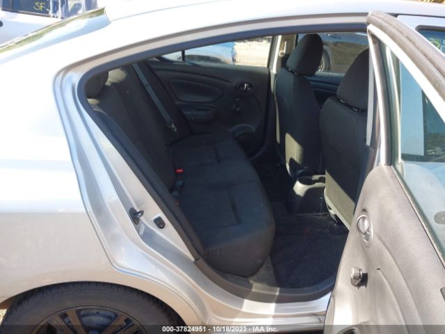3N1CN7AP7KL833922 Nissan Versa Sedan S Plus