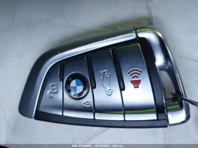 WBAJA9C54JB253290 BMW 5 Series 530e Iperformance