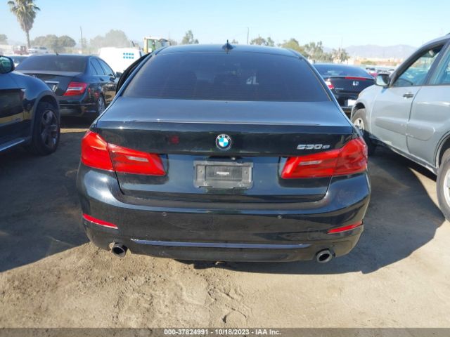 WBAJA9C54JB253290 BMW 5 Series 530e Iperformance