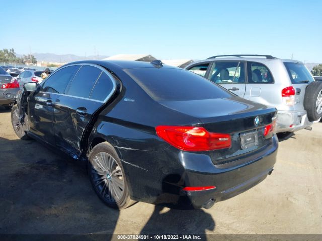 WBAJA9C54JB253290 BMW 5 Series 530e Iperformance