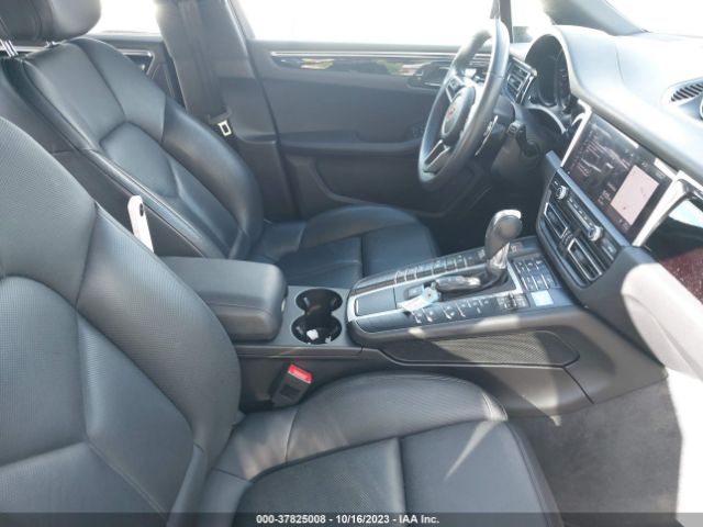2020 PORSCHE MACAN WP1AA2A5XLLB07100 Photo 4