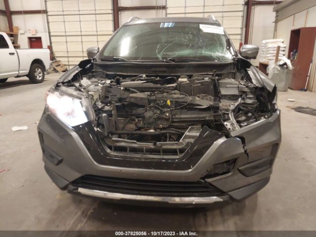 KNMAT2MV1JP612553 Nissan ROGUE SV