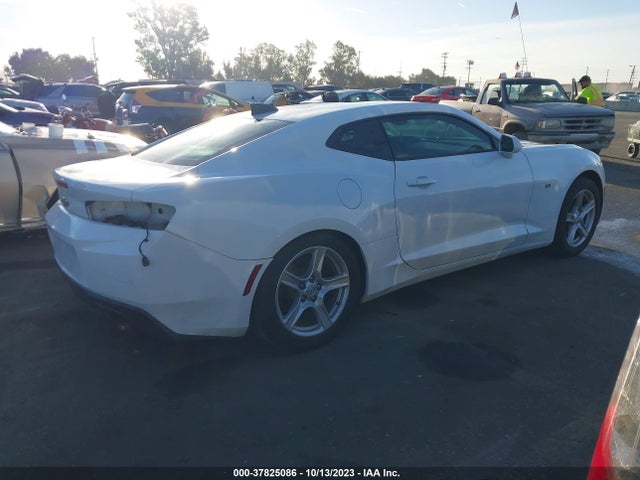 Chevrolet Camaro 1lt 2017 1G1FB1RS2H0191651 Image 4