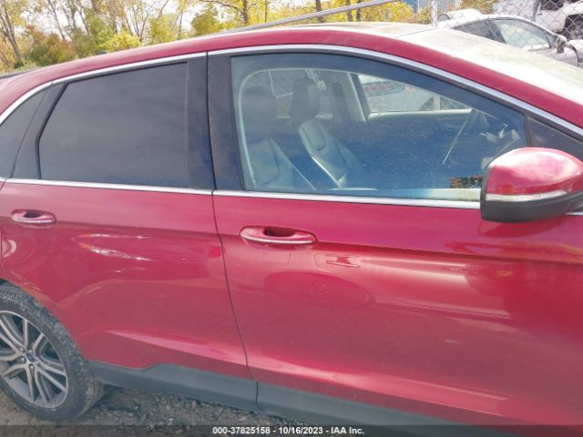 2FMPK3K94LBB20324 Ford Edge Titanium