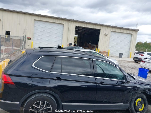 3VV3B7AXXMM104690 Volkswagen Tiguan Se/se R-line Black/sel