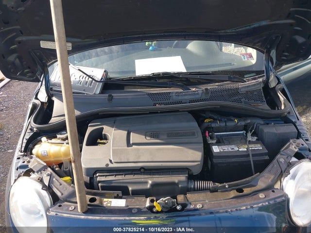 2013 FIAT 500 3C3CFFAR8DT534890 Photo 9