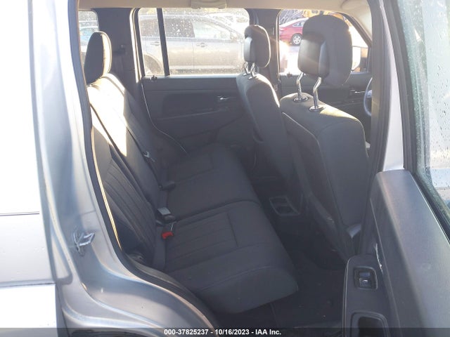 2011 JEEP LIBERTY SPORT VIN: 1J4PP2GK5BW595080
