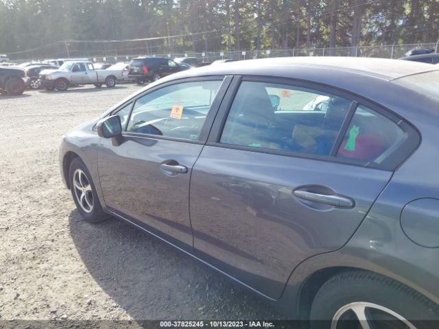 19XFB2F72FE700302 Honda Civic Sedan Se