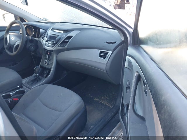 Hyundai ELANTRA SE 2014 5NPDH4AE8EH462702 Image 5