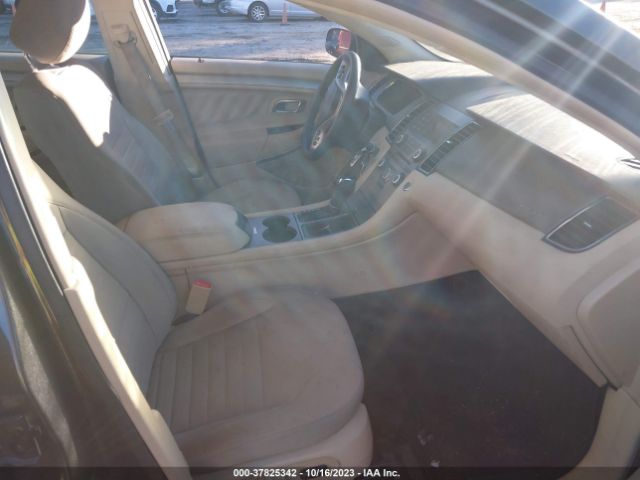 1FAHP2D82HG118084 Ford TAURUS SE