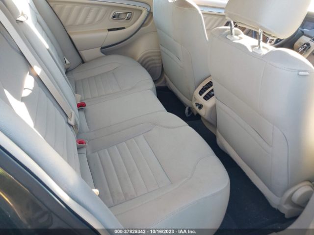 1FAHP2D82HG118084 Ford TAURUS SE