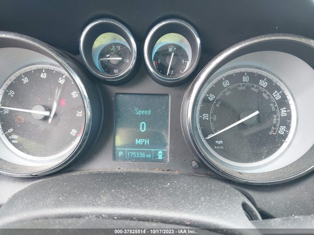 37825514 :رقم المزاد ، 1G4PP5SK8F4202877 vin ، 2015 Buick Verano مزاد بيع