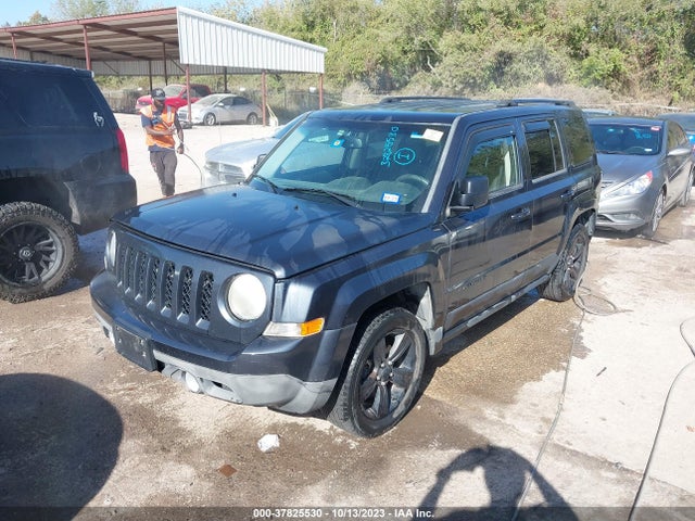 1C4NJPBA7ED691349 Jeep Patriot Altitude
