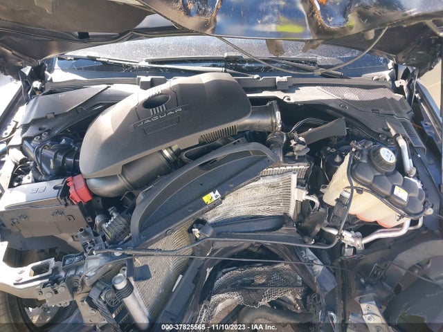 2017 JAGUAR XE SAJAD4BG0HA974451 Photo 9