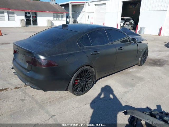 2017 JAGUAR XE SAJAD4BG0HA974451 Photo 3