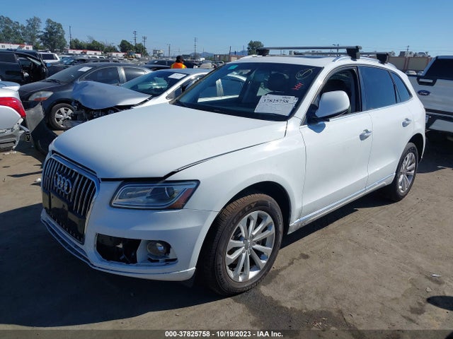 Audi Q5 PREMIUM 2017 WA1C2AFP4HA051020 Image 2