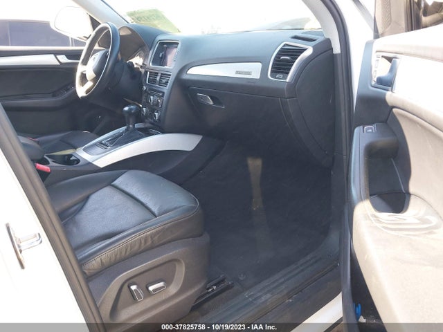 Audi Q5 PREMIUM 2017 WA1C2AFP4HA051020 Image 5