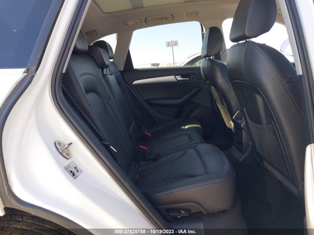 Audi Q5 PREMIUM 2017 WA1C2AFP4HA051020 Image 8