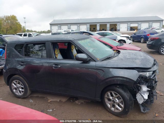 KNDJ23AU3P7894871 KIA SOUL S