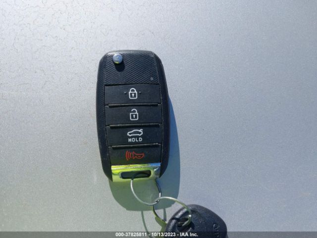 3KPA24AB8KE249498 KIA RIO S