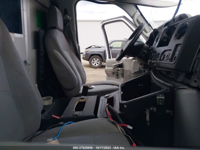 1FDSS3EL9EDB14923 Ford Econoline Cargo Van Commercial/recreational