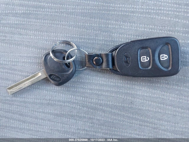 Hyundai ACCENT SE 2016 KMHCT5AE4GU285733 Image 11