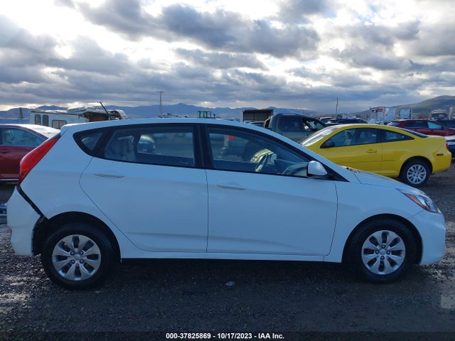 Hyundai ACCENT SE 2016 KMHCT5AE4GU285733 Image 13