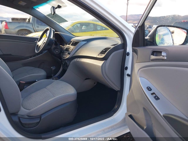 Hyundai ACCENT SE 2016 KMHCT5AE4GU285733 Image 5