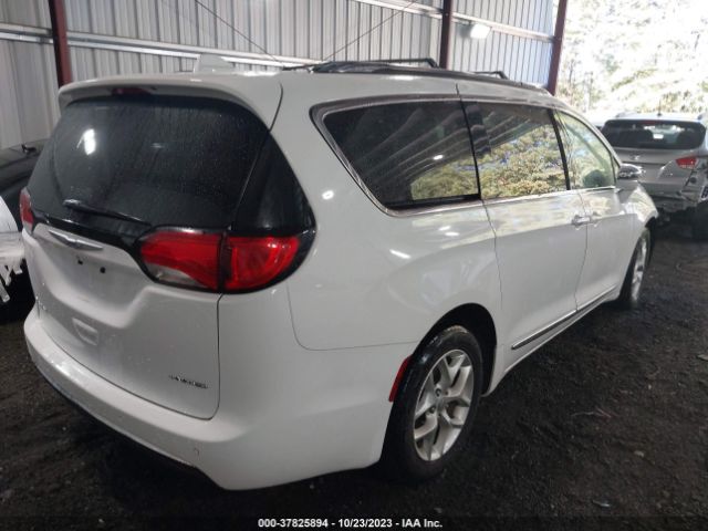 2020 CHRYSLER PACIFICA 2C4RC1GG6LR176505 Photo 3