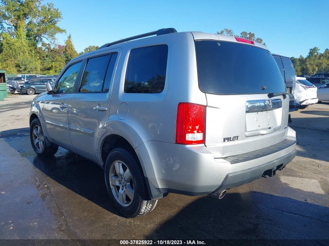 2011 HONDA PILOT EX-L VIN: 5FNYF4H56BB043030
