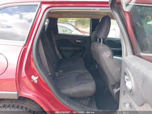 1C4PJMCS7FW745334 Jeep Cherokee Latitude