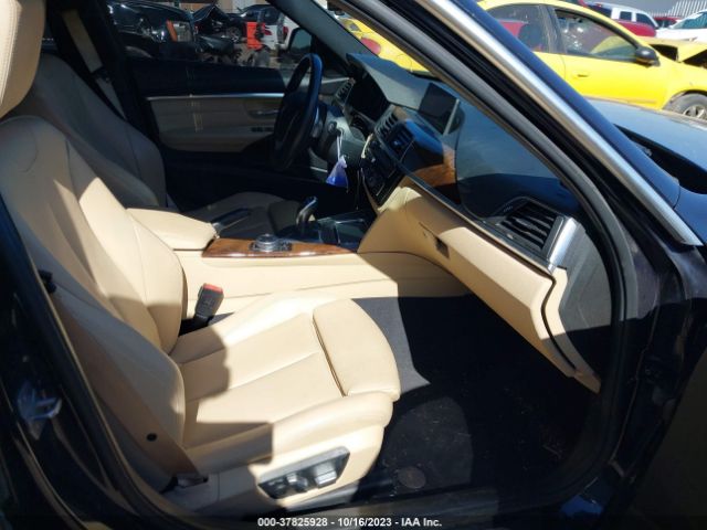WBA8B9G32HNU52335 BMW 3 Series 330i