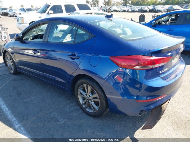 Hyundai ELANTRA SEL 2018 5NPD84LF8JH239365 Image 3