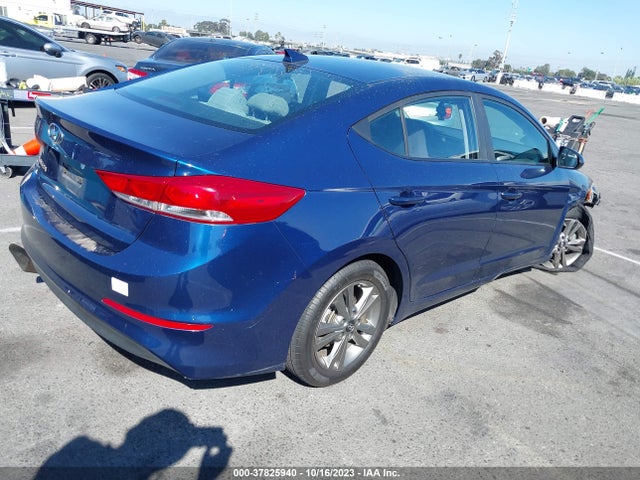 Hyundai ELANTRA SEL 2018 5NPD84LF8JH239365 Image 4