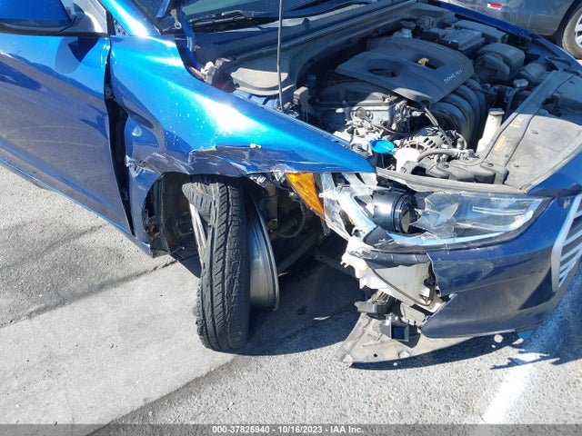 Hyundai ELANTRA SEL 2018 5NPD84LF8JH239365 Image 6
